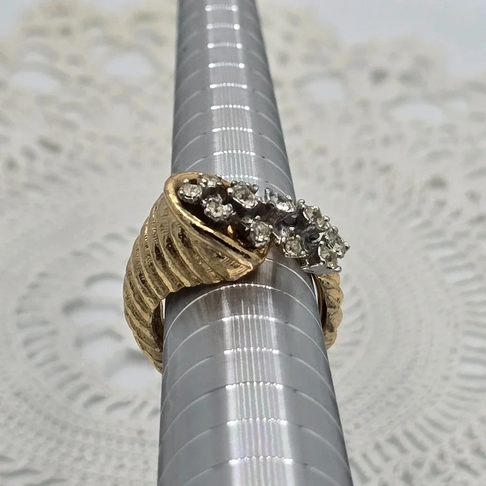 Vintage Cornucopia Rhinestone Ring Horn Of Plenty Goldtone Size 6